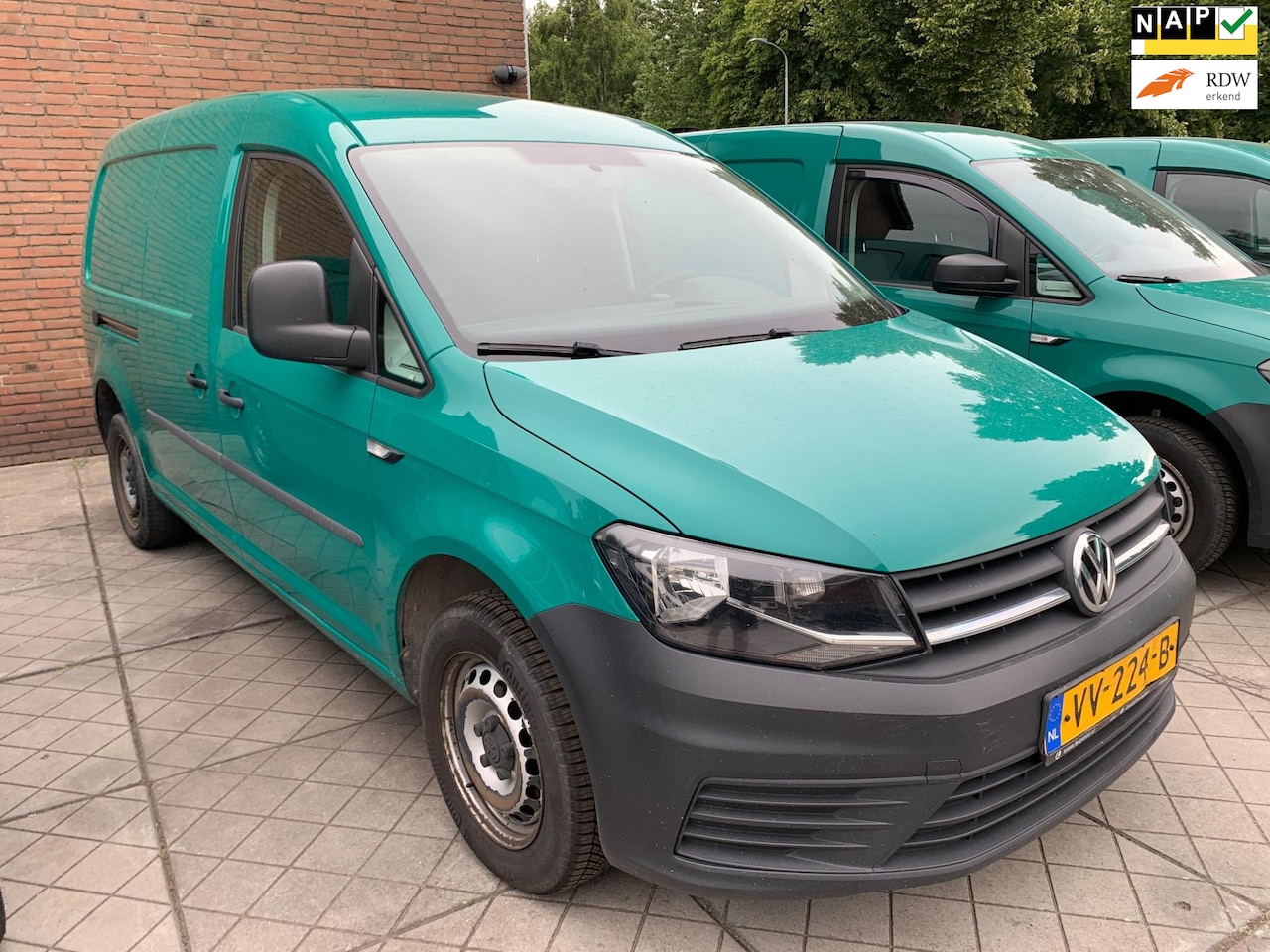 Volkswagen Caddy Maxi - 2.0 TDI L2H1 BMT Trendline - AutoWereld.nl