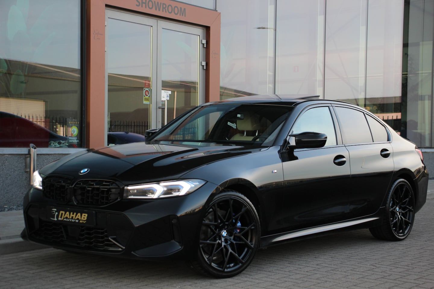 BMW 3-serie - M340i xDrive | Schuifdak | Memory | ACC | 20'' - AutoWereld.nl