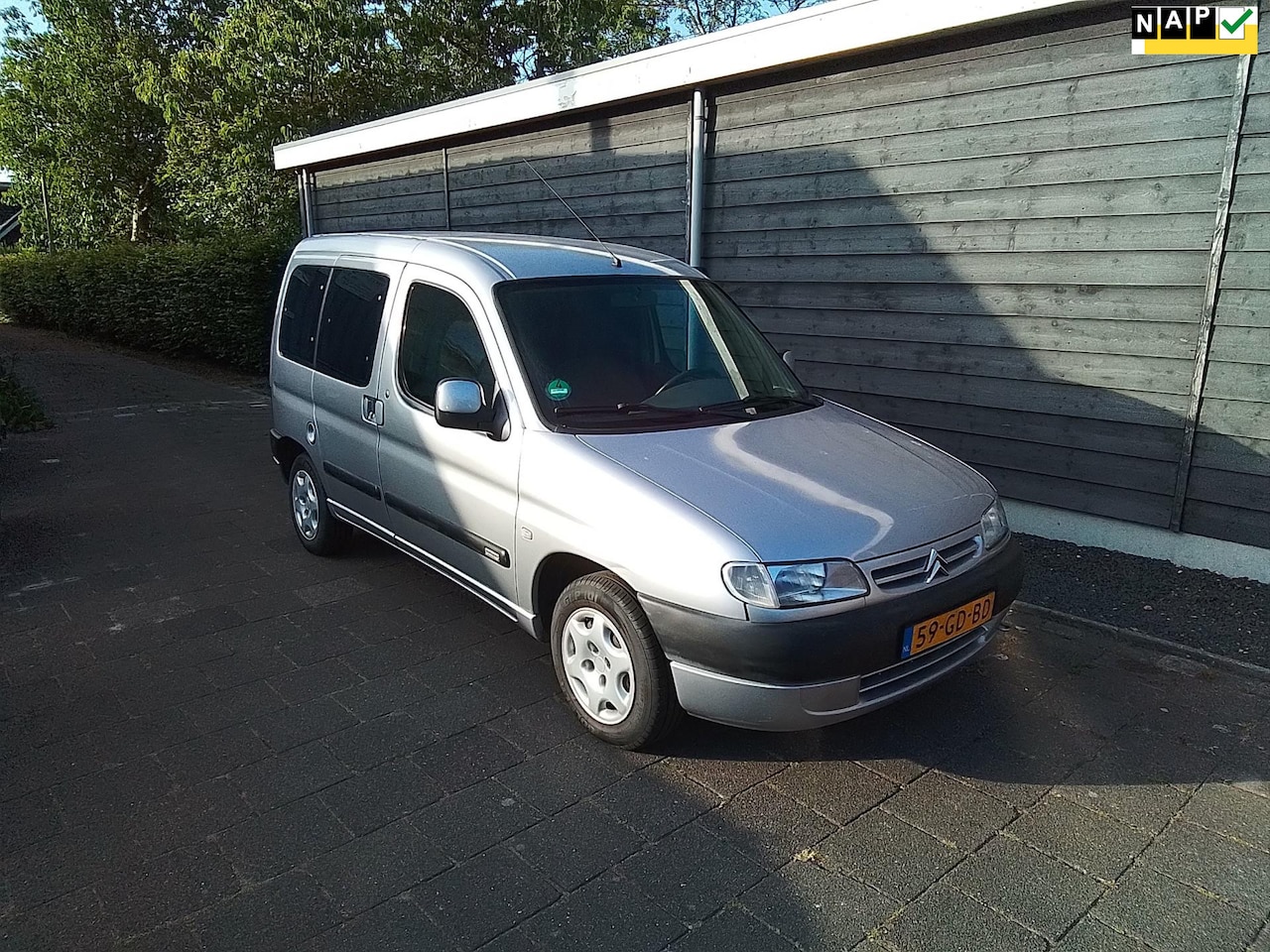 Citroën Berlingo - 1.4i Multispace met AIRCO ZEER LUXS NAP km 175 000 - AutoWereld.nl