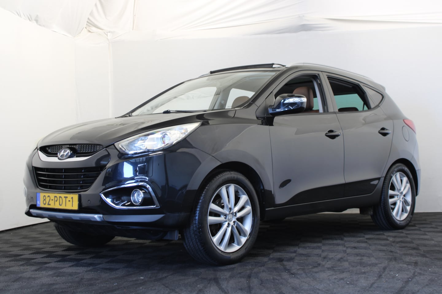 Hyundai ix35 - 2.0i i-Catcher |Pano|Leder|Trekhaak| - AutoWereld.nl