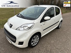 Peugeot 107 - 1.0-12V Urban Move