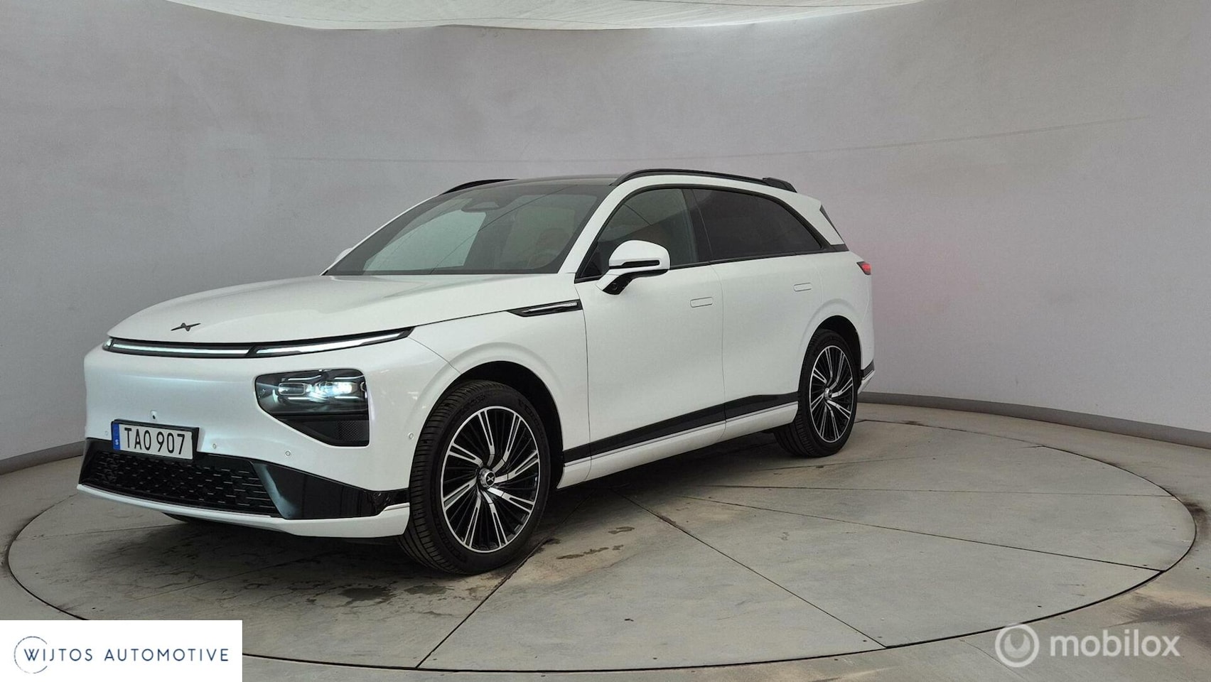 Xpeng G9 - Performance 551pk, Dynaudio, massage, trekhaak - AutoWereld.nl