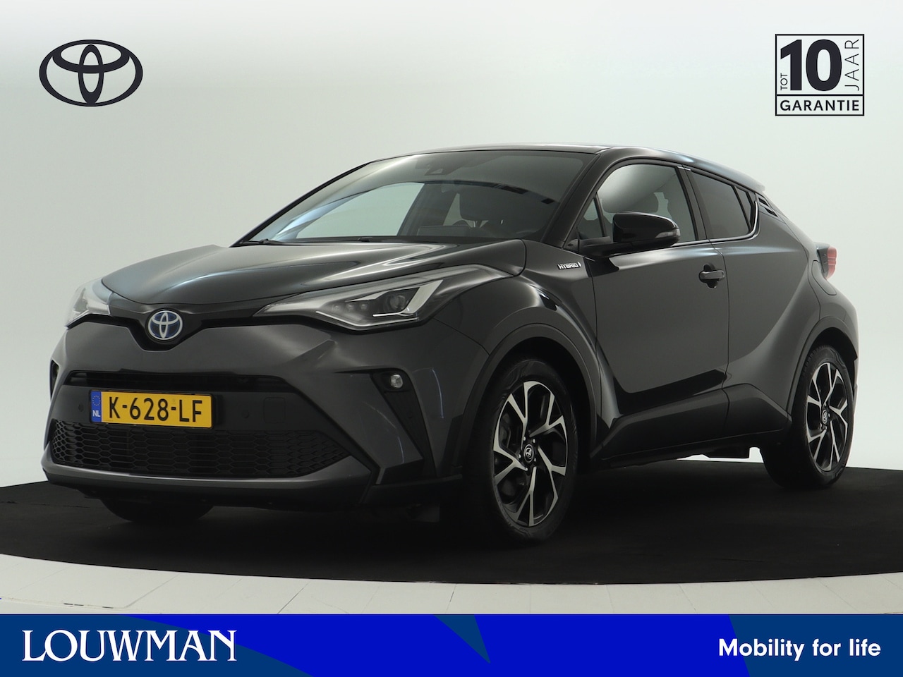 Toyota C-HR - 2.0 Hybrid First Edition | Navigatie | Parkeersensoren | Trekhaak | - AutoWereld.nl