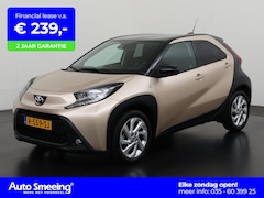 Toyota Aygo X - 1.0 VVT-i S-CVT first | 11.000km | Camera | Stoelverwarming | Adaptief Cruise | Zondag Ope