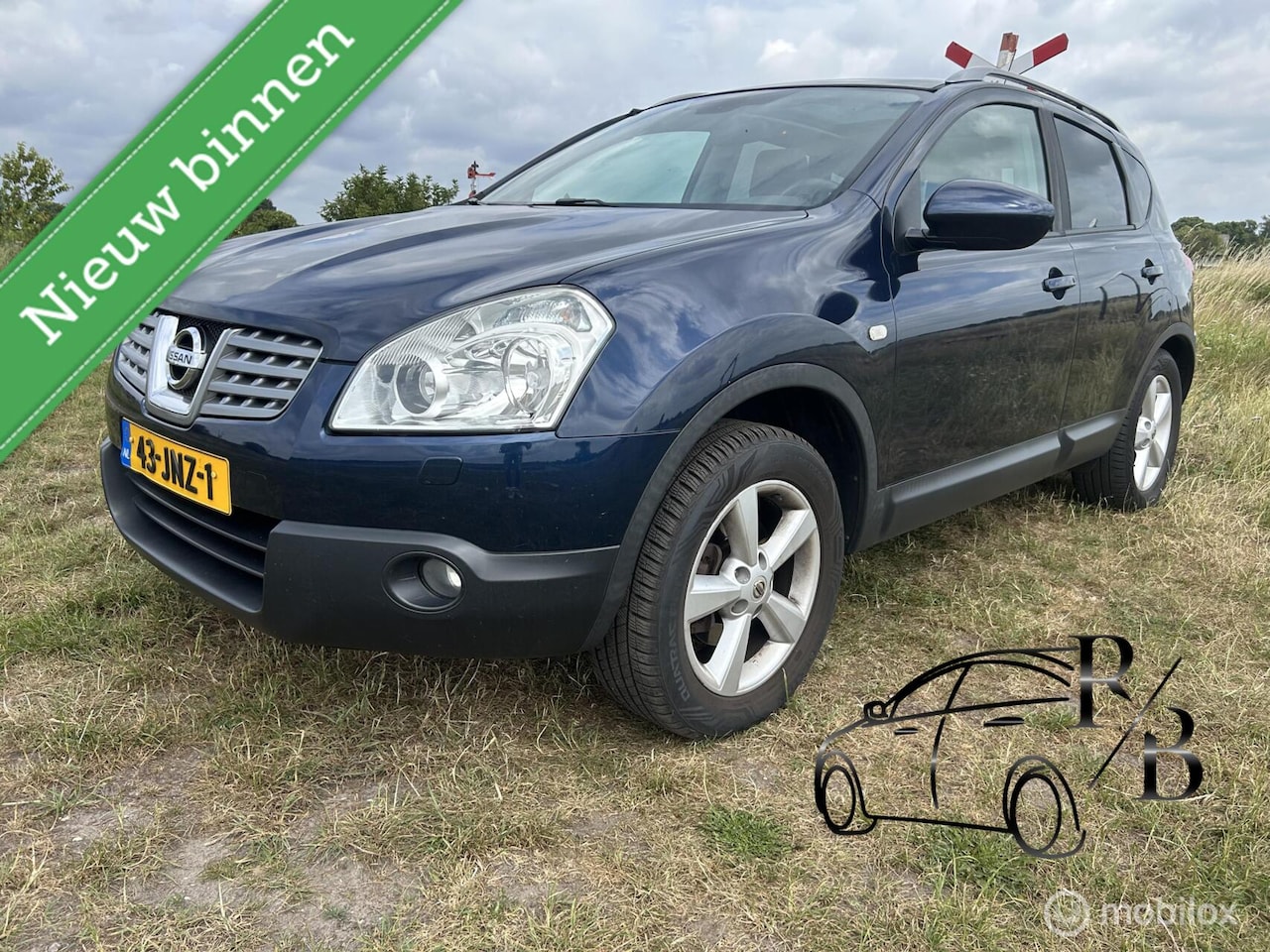 Nissan Qashqai - 2.0 Tekna 4WD NAVI AIRCO CAMERA LEER INRUILKOOPJE - AutoWereld.nl