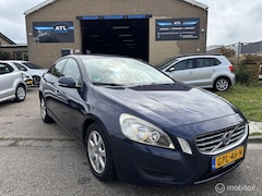 Volvo S60 - 1.6 T3 Momentum