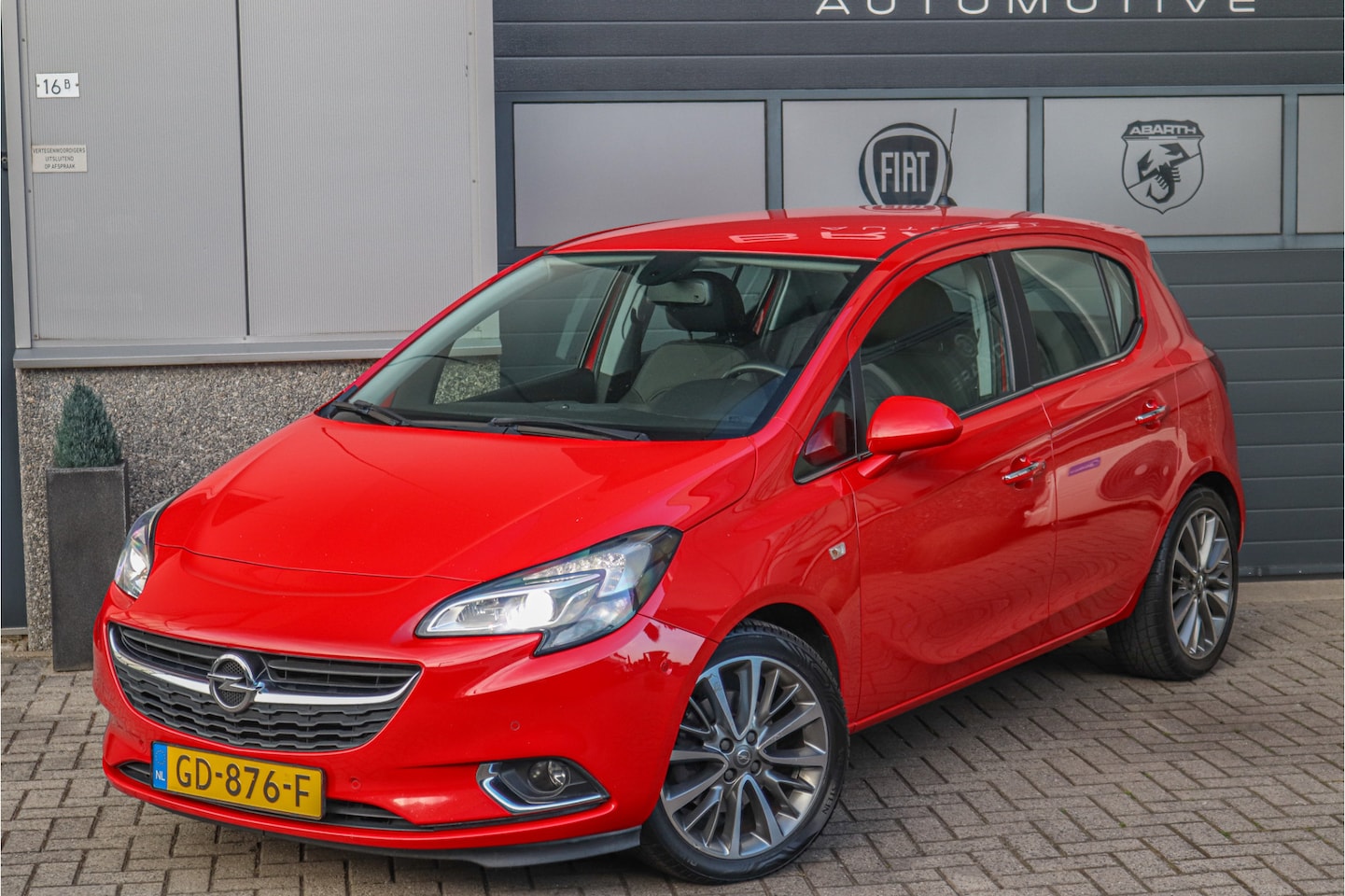 Opel Corsa - 1.0 Turbo Cosmo 1e eig PDC LED Camera Cruise LM - AutoWereld.nl