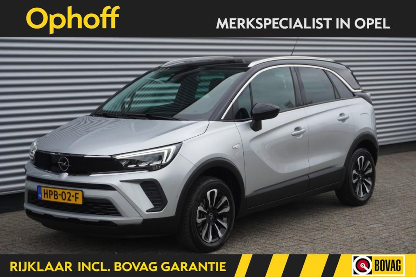 Opel Crossland - 1.2 Turbo Elegance / Pano / Camera + PDC / Zwart dak / Navi / LED / DAB+ - AutoWereld.nl