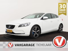 Volvo V40 - 1.6 T4 Momentum | Trekhaak | 180 PK | Camera | Org NL | Digital Cockpit |