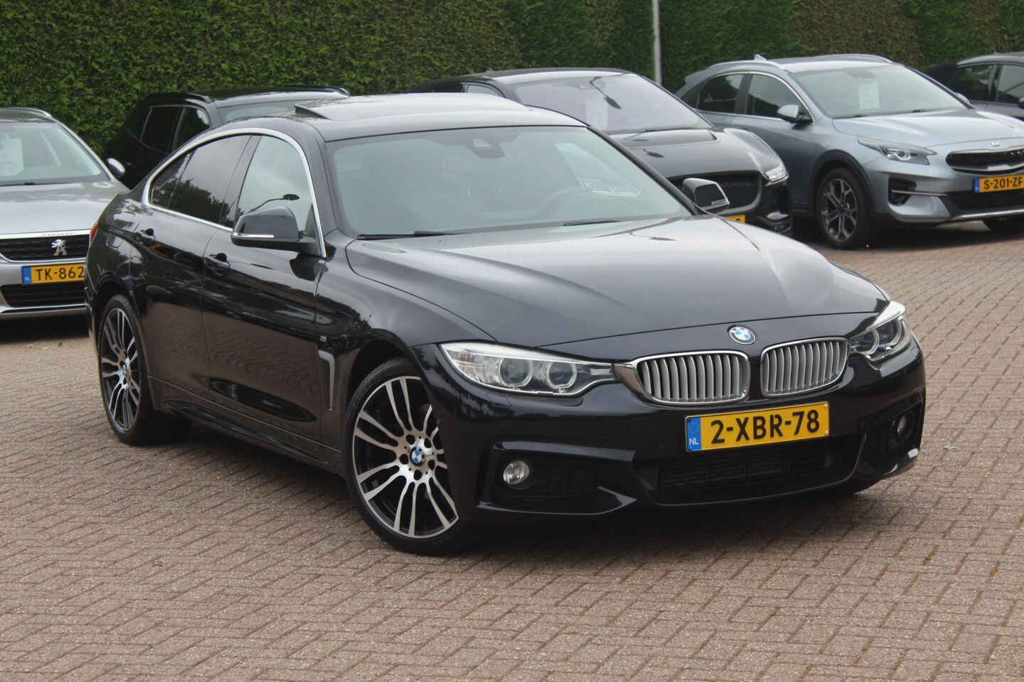 BMW 4-serie Gran Coupé - 428i xDrive High Exe. M Sport / Schuifdak / 360Camera / Head-up / 18'' / Leder / Navigatie - AutoWereld.nl