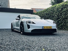 Porsche Taycan - 71 kWh