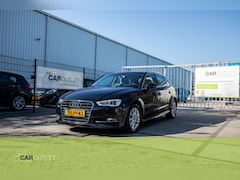 Audi A3 Sportback - 1.6 TDI ultra Edition Mooie volledig onderhouden A3 Rijdt werkelijk of ie maar 50.000km ge
