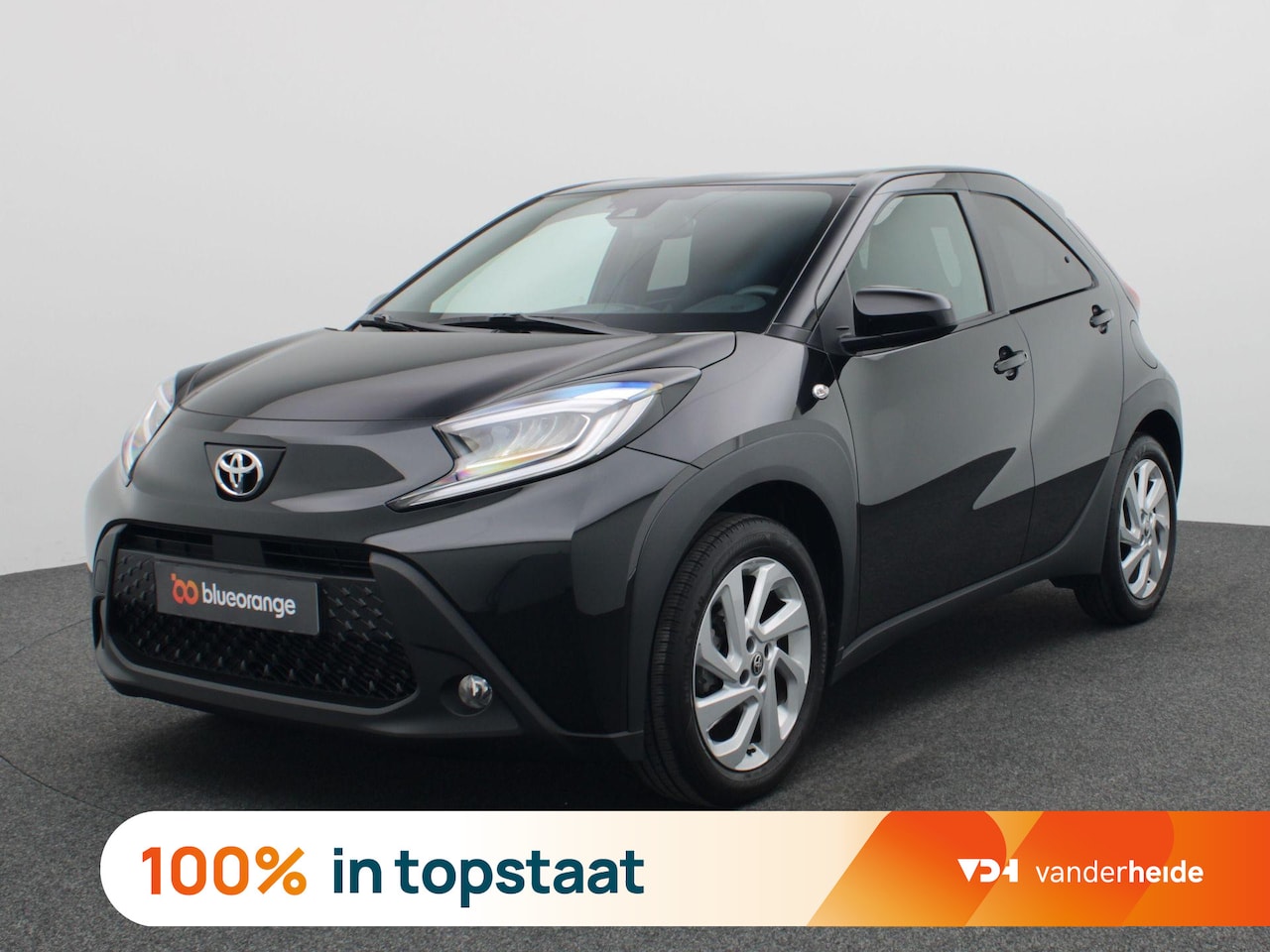 Toyota Aygo X - 1.0 VVT-i MT Business 72PK Adaptieve Cruise Controle, Clima, Achteruitrijcamera, Navi via - AutoWereld.nl