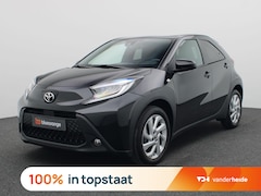 Toyota Aygo X - 1.0 VVT-i MT Business 72PK Adaptieve Cruise Controle, Clima, Achteruitrijcamera, Navi via
