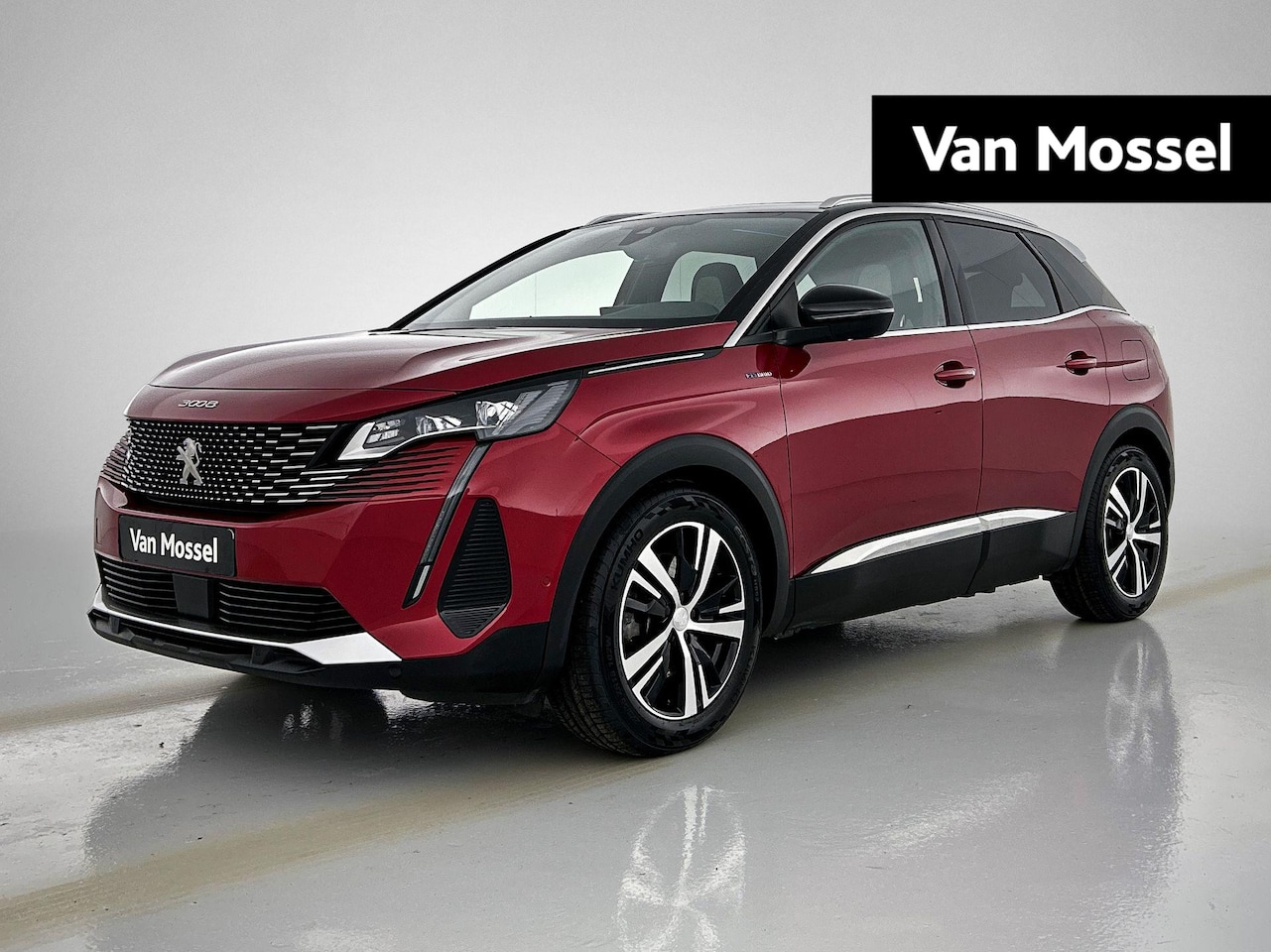 Peugeot 3008 - 1.6 HYbrid 225 GT l Panorama dak l Trekhaak l Seat Pack - AutoWereld.nl