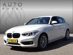 BMW 1-serie - 118i 6-Bak, Multimedia, Airco/ECC, CruiseControl, Parkeersensoren, LM-Velgen, Xenon
