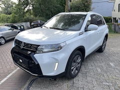 Suzuki Vitara - 1.4 Boosterjet Select Smart Hybrid, model 2025