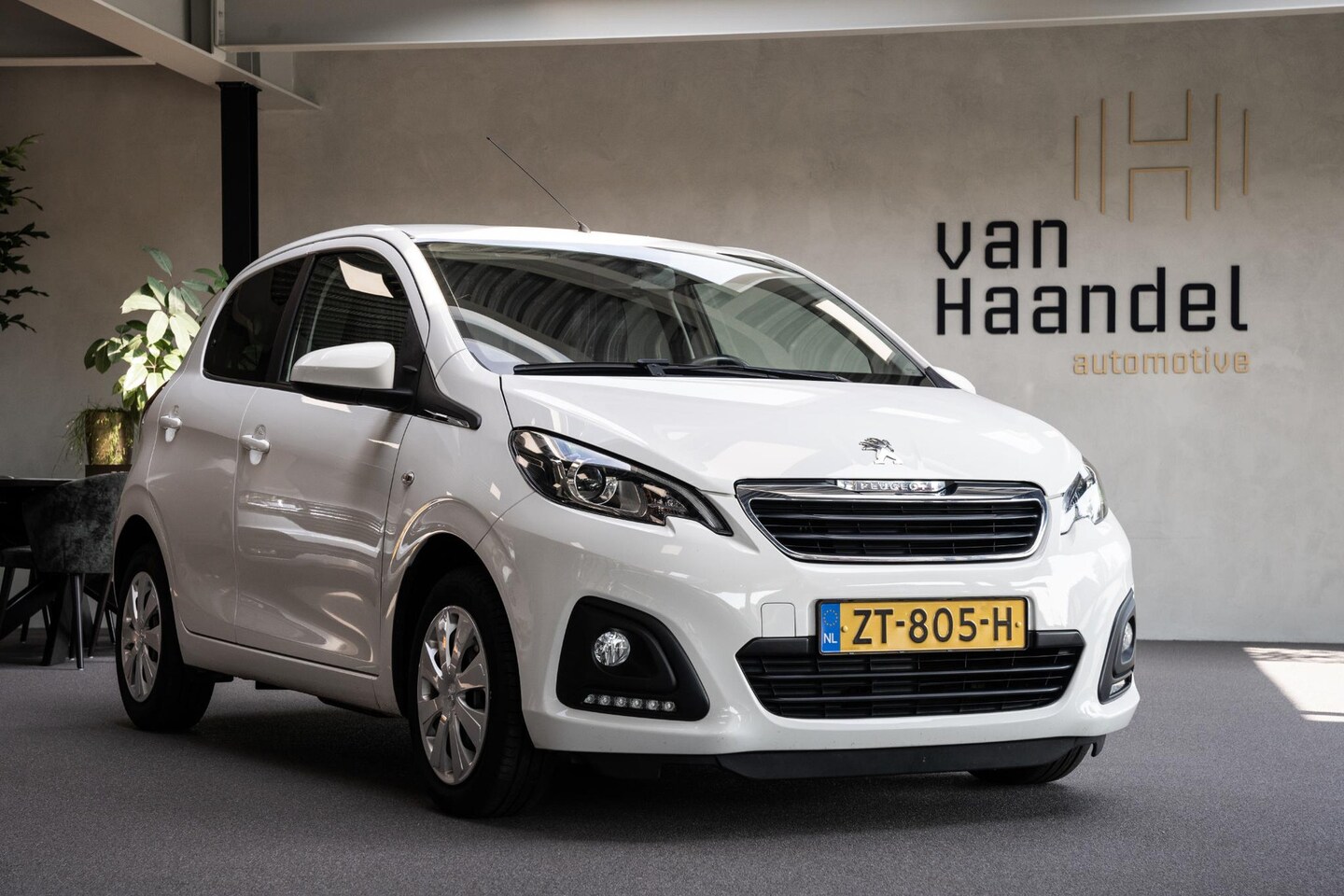 Peugeot 108 - 1.0 e-VTi Active 1.0 e-VTi Active - AutoWereld.nl