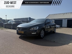 Volvo V60 - 2.0 D3 Summum PDC stoelverwarming