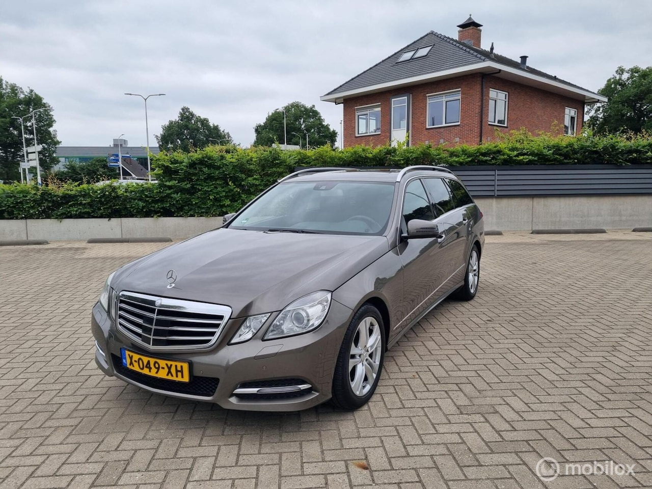 Mercedes-Benz E-klasse Estate - 350CGI Avantgarde 4Matic Youngtimer - AutoWereld.nl