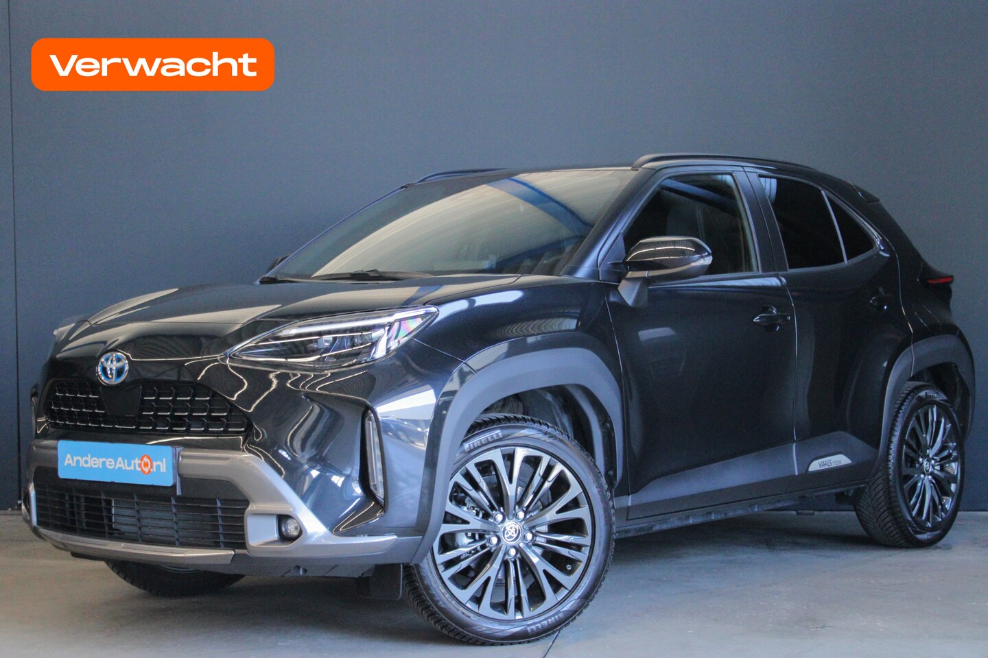 Toyota Yaris Cross - 1.5 Hybrid Adventure AWD |nieuw onderhoud|trekhaak|camera|leder|navigatie| - AutoWereld.nl