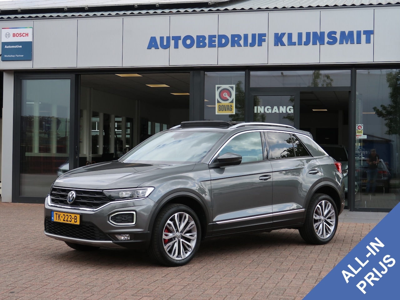 Volkswagen T-Roc - 1.5 TSI Sport Plus | Panorama | 18 inch | Executive | - AutoWereld.nl