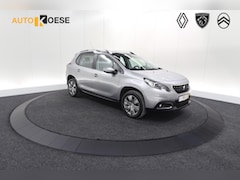 Peugeot 2008 - PureTech 82 Blue Lion | Trekhaak | Panoramadak | Navigatie | Parkeersensoren | lage Kilome