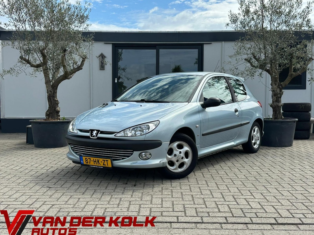 Peugeot 206 - 1.4 XS Nieuwe APK! Elektrische Ramen Lichtmetaal Trekhaak - AutoWereld.nl
