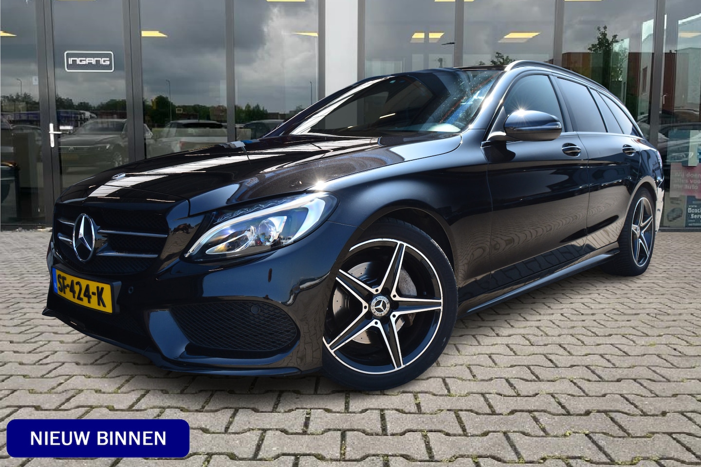 Mercedes-Benz C-klasse Estate - 180 AMG | Pano | Camera | Trekhaak | - AutoWereld.nl