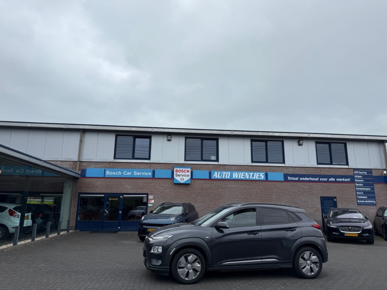 Hyundai Kona Electric - EV Fashion 64kWh | Navi - AutoWereld.nl