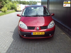 Renault Scénic - 1.6-16V Dynamique Comfort / 131952 k.m. / apk 9-8-2026