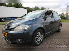 Volkswagen Golf Plus - 1.6 TDI Highline BlueMotion LEDER/ECC