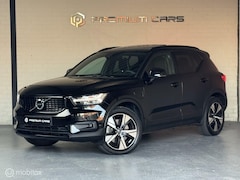 Volvo XC40 - T4 R-Design | Pano | Keyless | Trekhaak | ACC