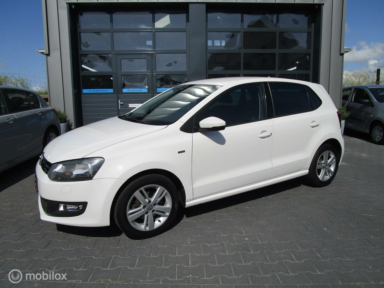 Volkswagen Polo - 1.2 Easyline 136dkm 5drs Airco Cruise Navi - AutoWereld.nl