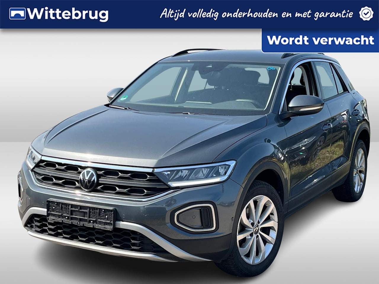 Volkswagen T-Roc - 1.0 TSI Life / Afneembare trekhaak / adaptive cruise / 17 Inch / - AutoWereld.nl