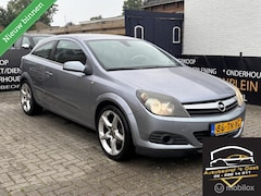 Opel Astra GTC - 1.6 Cosmo leuke sportieve auto met apk