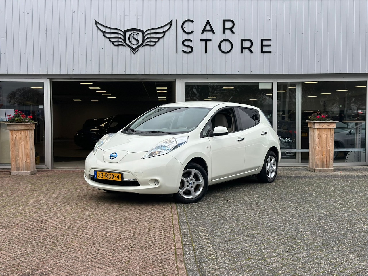Nissan LEAF - Base 24 kWh - AutoWereld.nl