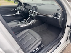 BMW 3-serie Touring - 330e xDrive High Executive Laser Pano 360Cam MEGA VOL