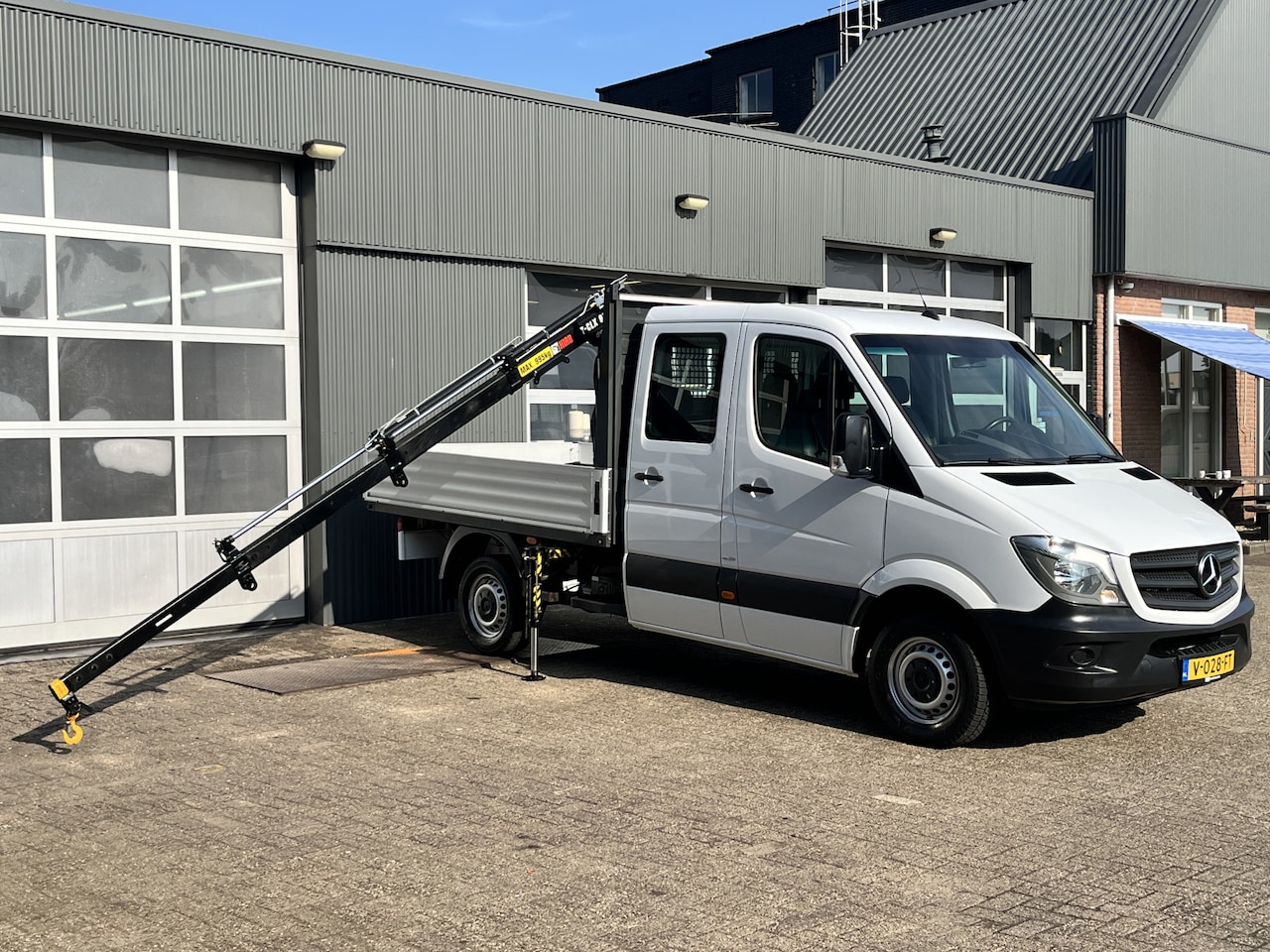 Mercedes-Benz Sprinter - 311 2.2 CDI 366 DC Hiab 018T Laadkraan Automaat Airco 7-Persoons Telefoonverbinding Open l - AutoWereld.nl