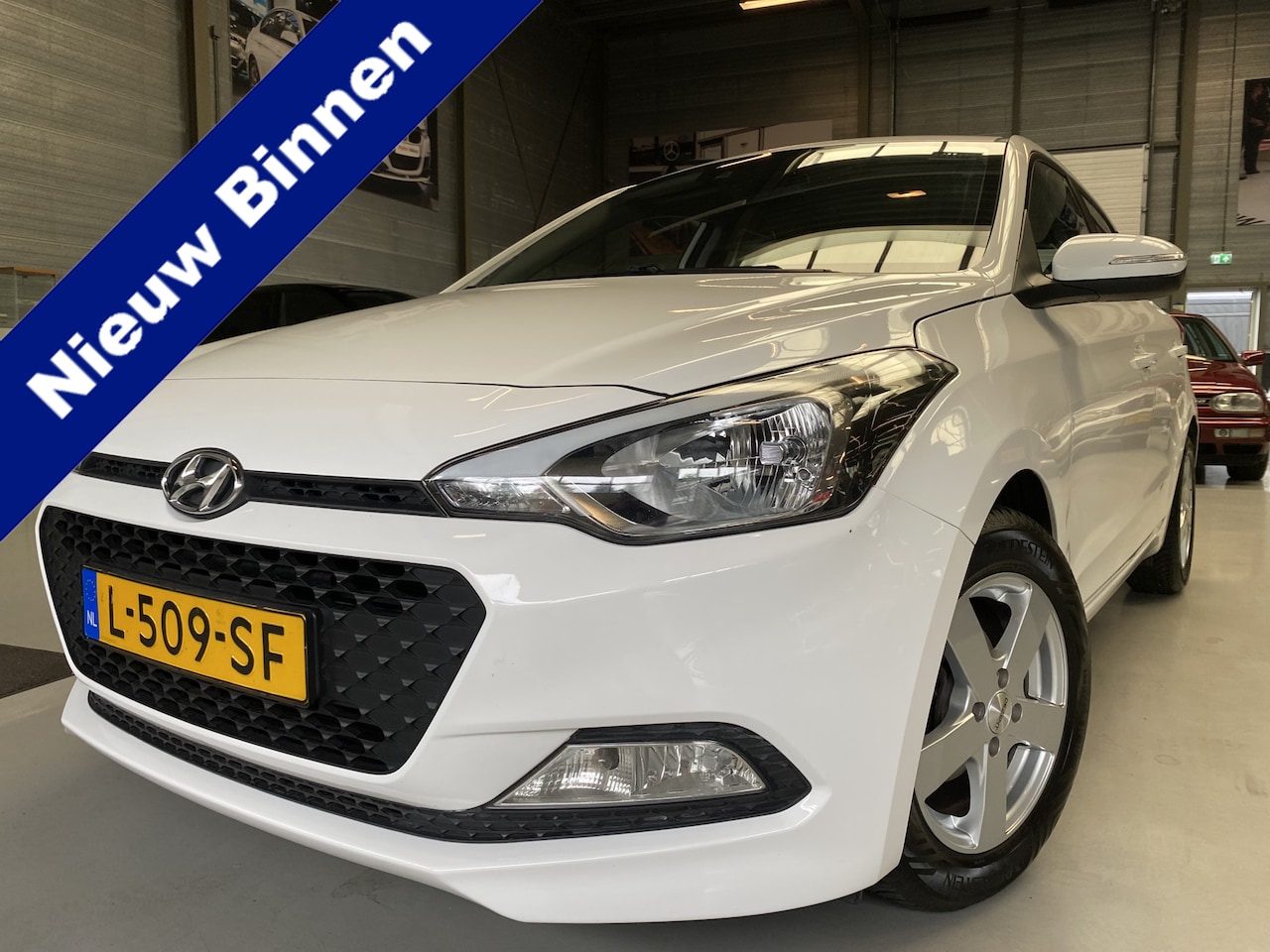 Hyundai i20 - 1.2 HP i-Motion Stoelverwarming, Trekhaak - AutoWereld.nl