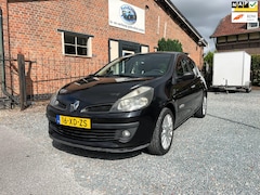 Renault Clio - 1.4-16V Rip Curl ( Airco + Trekhaak + Elektrische ramen )