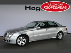 Mercedes-Benz E-klasse - 200 K. Elegance Automaat Clima Cruise Control Goed Onderhouden Inruil Mogelijk