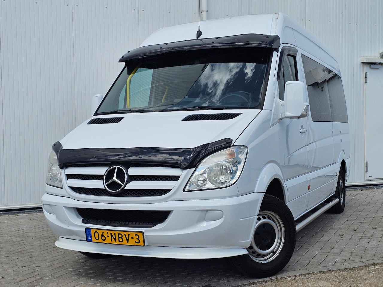 Mercedes-Benz Sprinter - Buscamper bj 2010 Nw. Inrichting Elec.Luifel Mooie Bus! - AutoWereld.nl