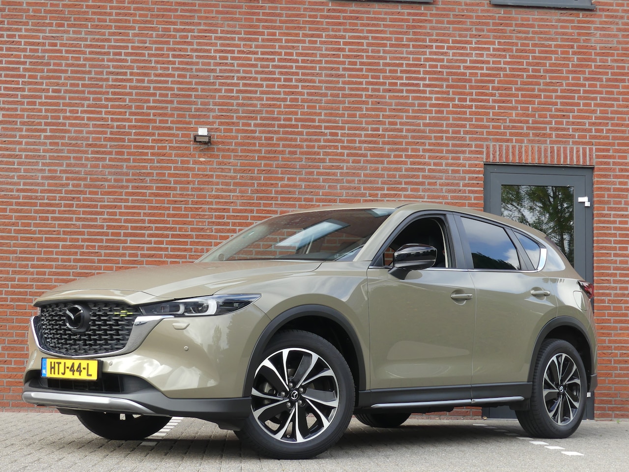 Mazda CX-5 - 2.5 SkyActiv-G 194 Newground 2.5 SkyActiv-G 194 Newground - AutoWereld.nl