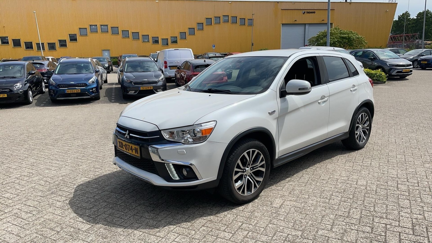 Mitsubishi ASX - 1.6 Cleartec Connect Pro+ Climate Control | Camera | Half Leder / Suede | Apple Carplay / - AutoWereld.nl
