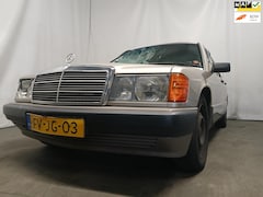 Mercedes-Benz 190-serie - 1.8 E Basic - Trekhaak - Schade