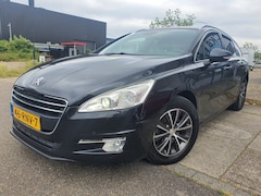 Peugeot 508 SW - 1.6 THP Blue L. Exe.|XENON|PANO|NAP|2011