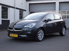 Opel Corsa - 1.4 Favourite Airco, cruise controle, elektrische ramen, centrale vergrendeling, licht met