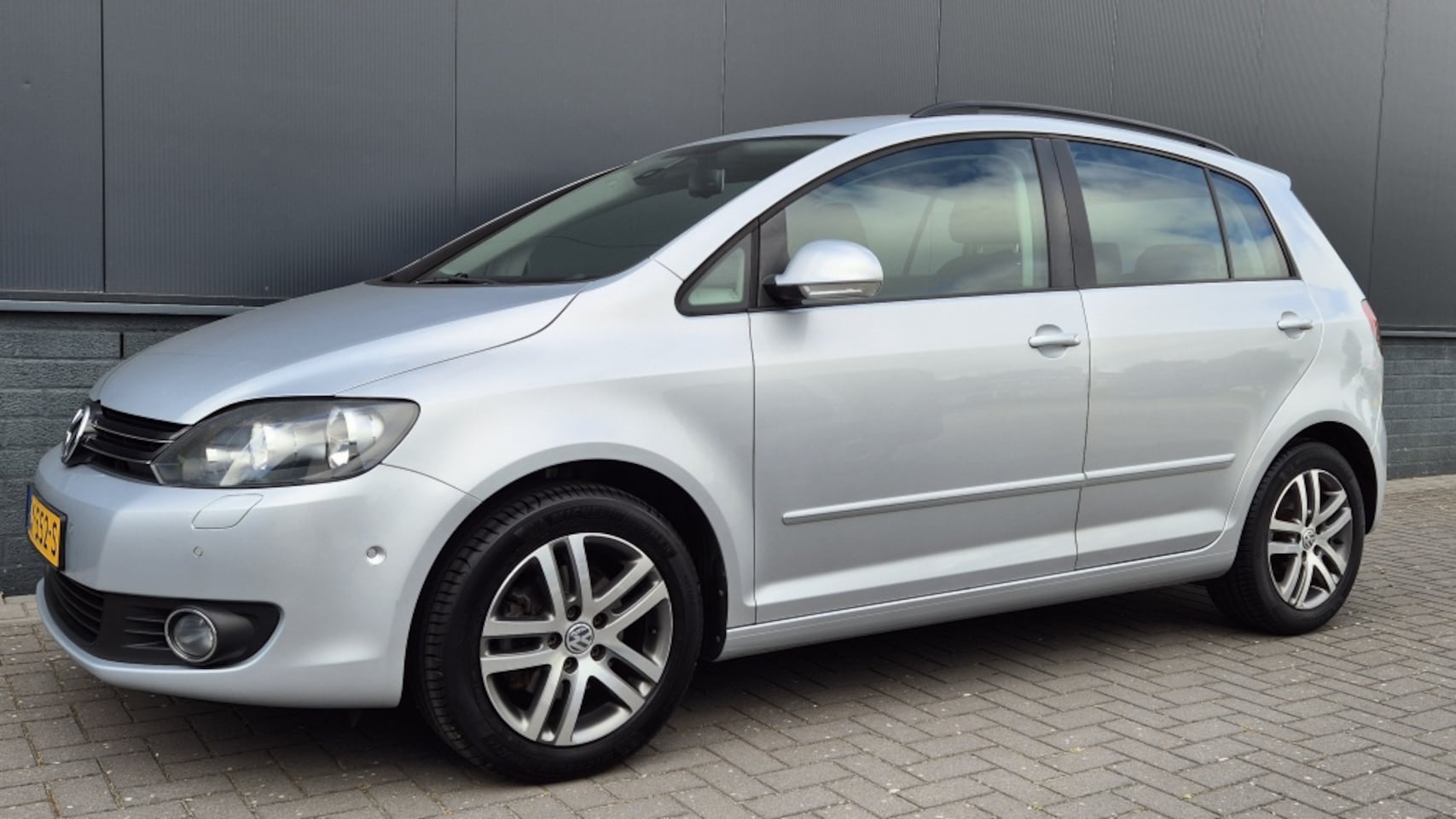 Volkswagen Golf Plus - 1.4 TSI Highline 1.4 TSI Highline - AutoWereld.nl
