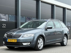 Skoda Octavia - 1.6 TDI Greenline Navi Clima PDC
